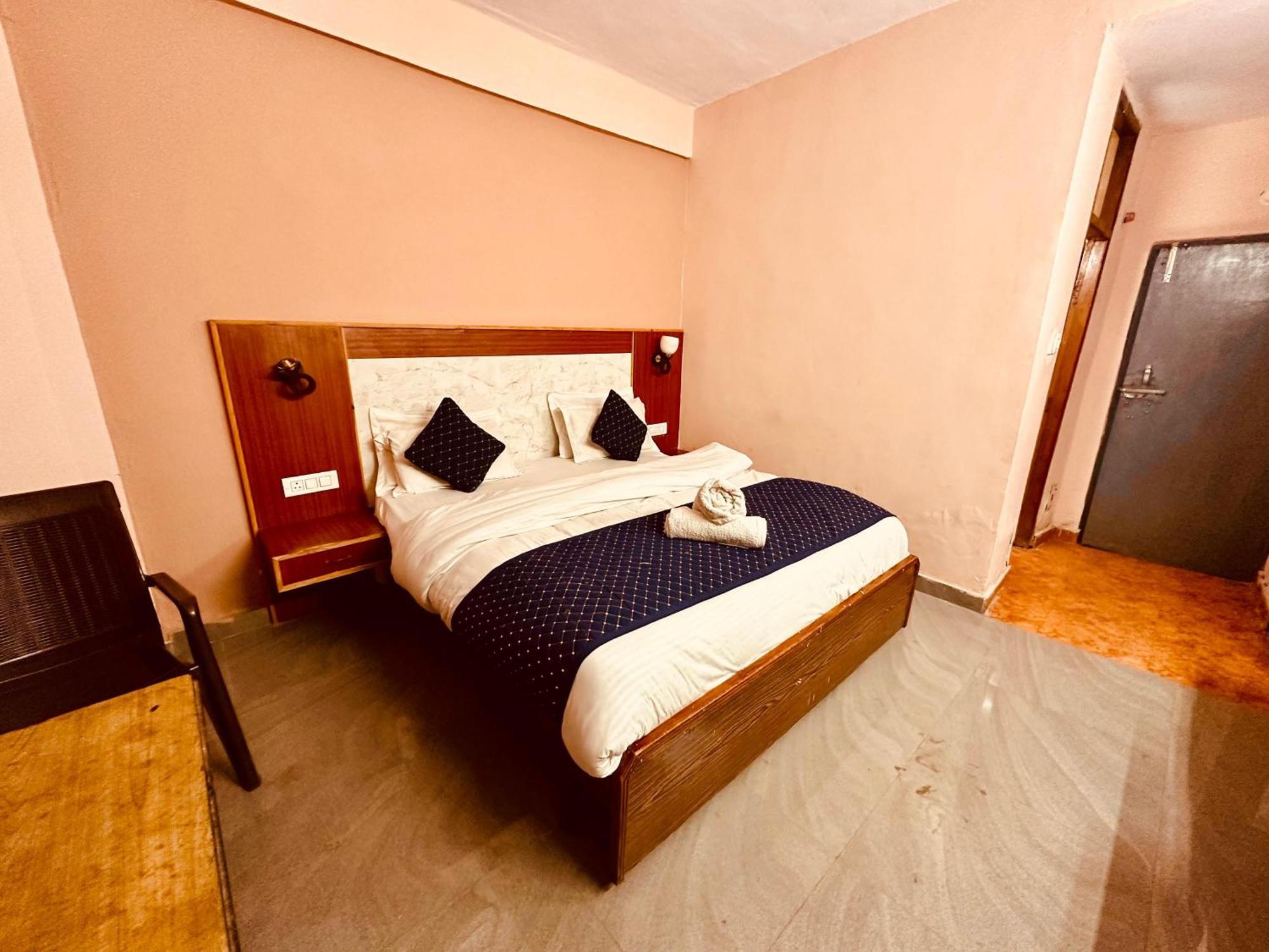 Hotel D Kanchan Manali Εξωτερικό φωτογραφία