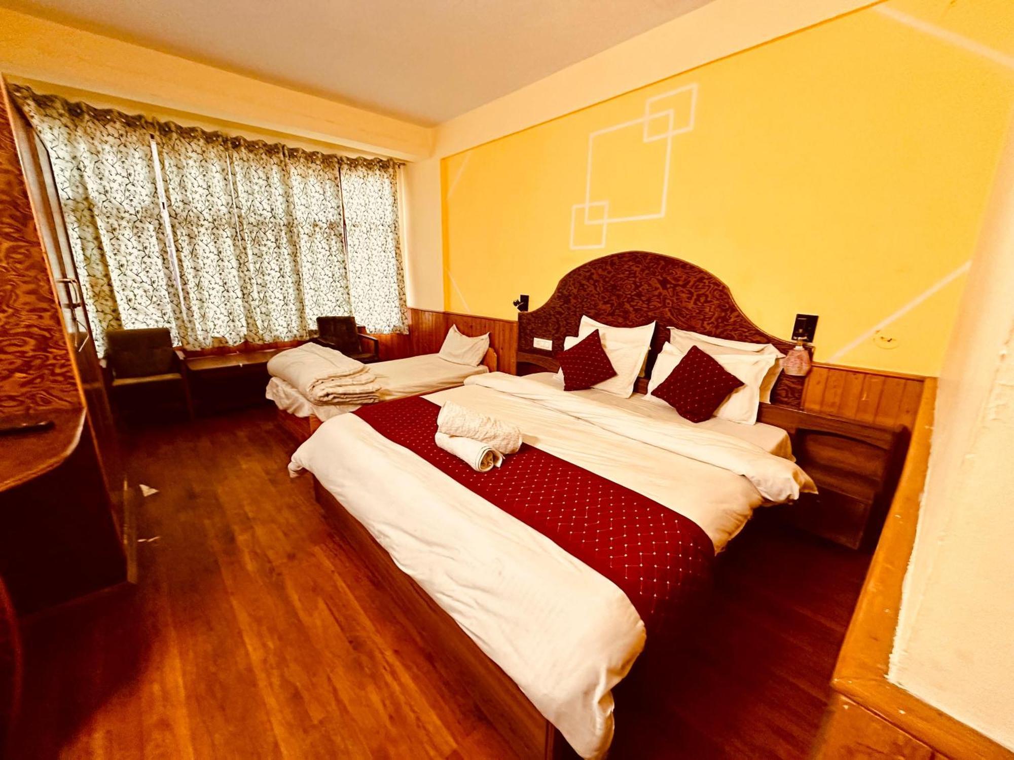 Hotel D Kanchan Manali Εξωτερικό φωτογραφία