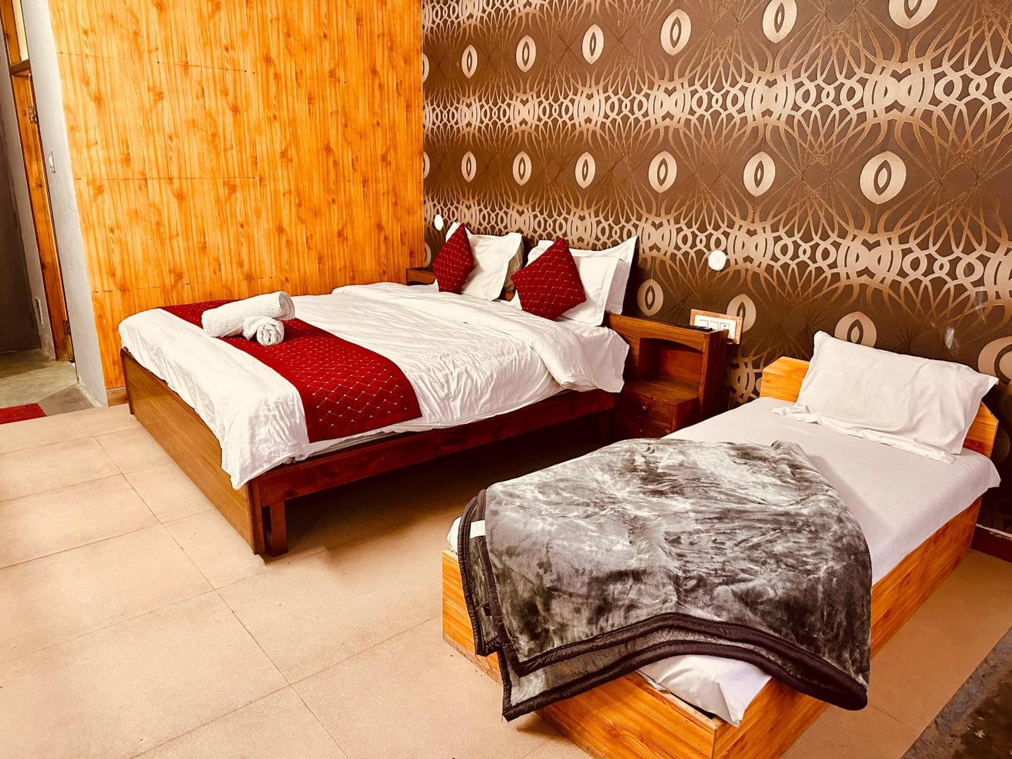 Hotel D Kanchan Manali Εξωτερικό φωτογραφία
