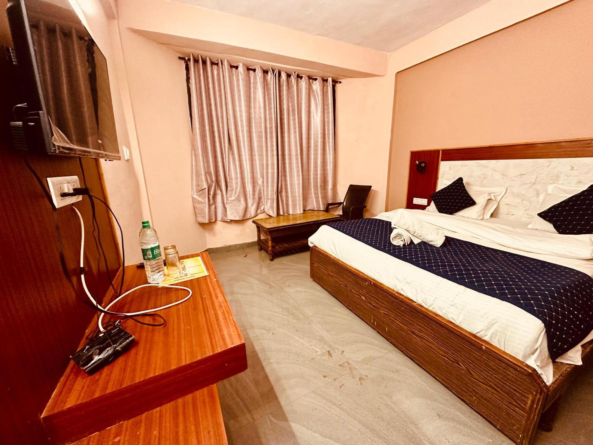 Hotel D Kanchan Manali Εξωτερικό φωτογραφία