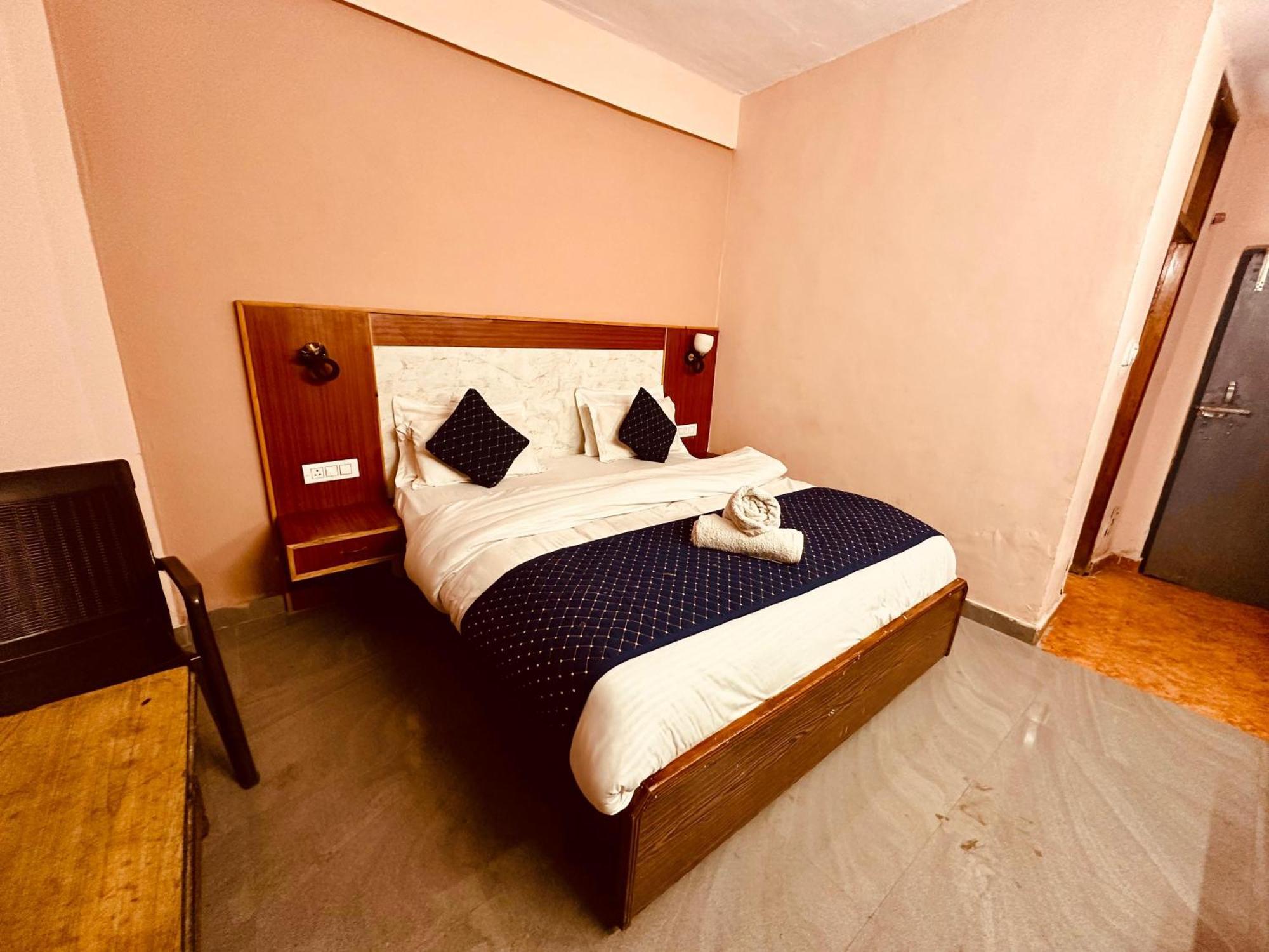 Hotel D Kanchan Manali Εξωτερικό φωτογραφία