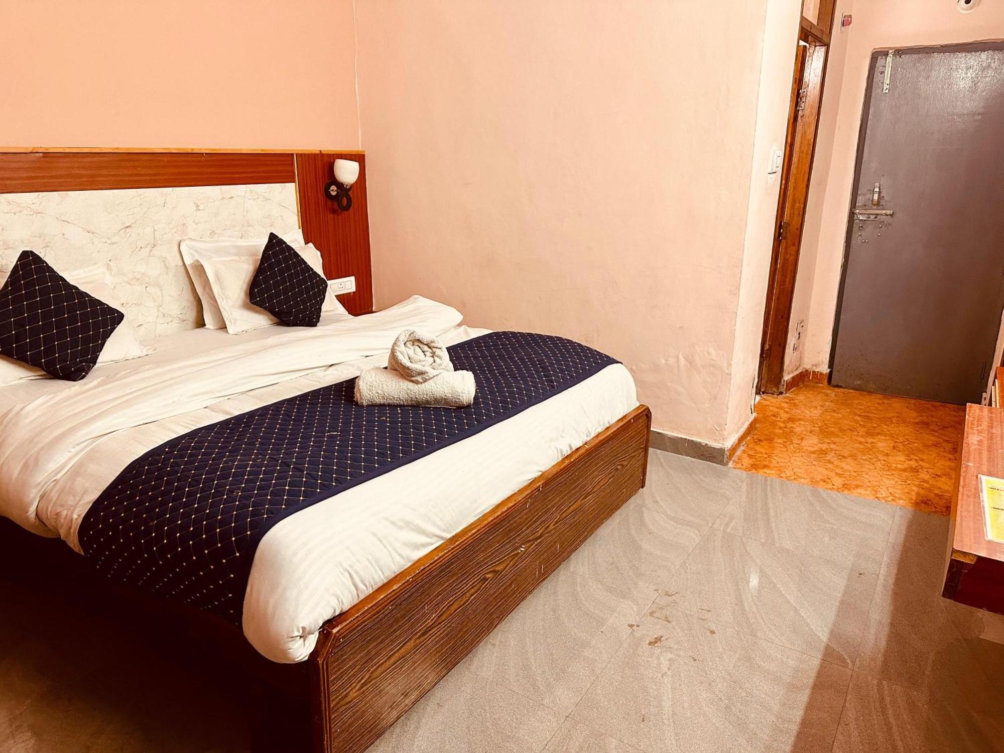 Hotel D Kanchan Manali Εξωτερικό φωτογραφία